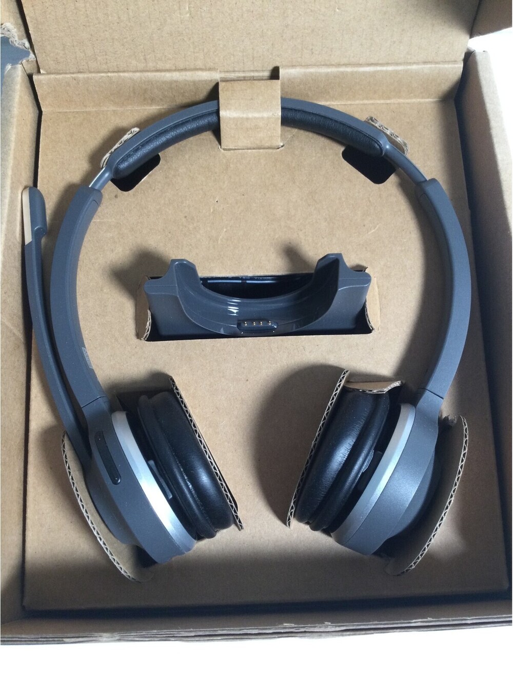 Cisco CP-HS-WL-562-M-US Wireless Headset China | Bluetooth Dual Stereo Multibase
